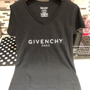 Givenchy printed logo black t shirt